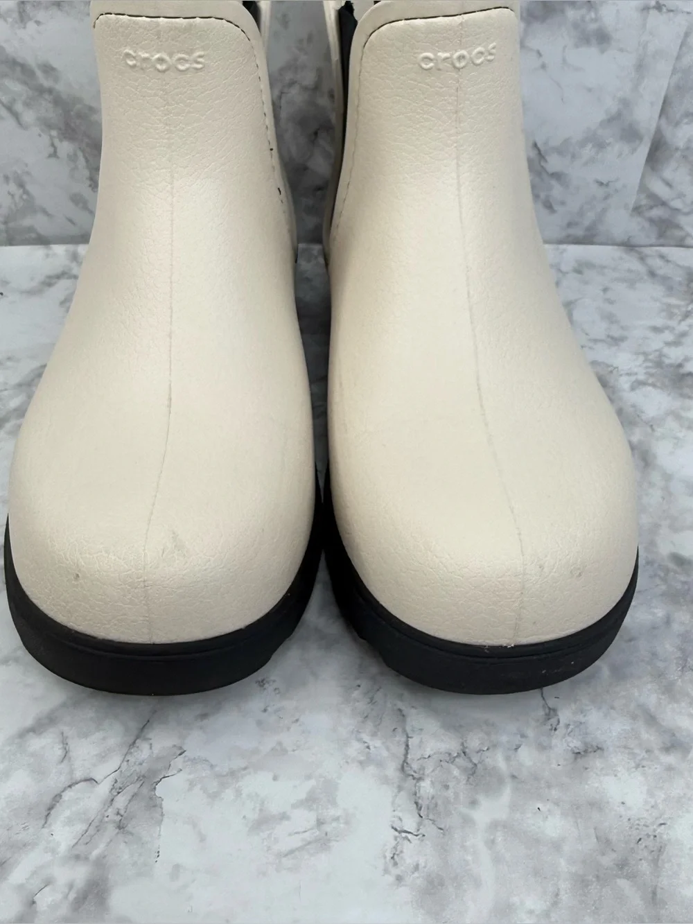 CROCS Dylan Chelsea Boot Creme Water Resistant Outdoor Rain Shoes Women’s Sz 8